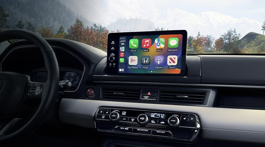 Apple CarPlay® and Android Auto™